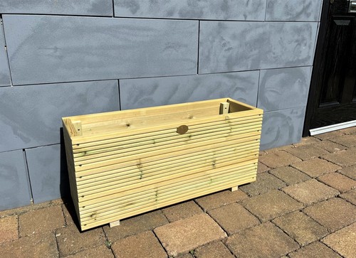 Triple layer thin garden - layer,