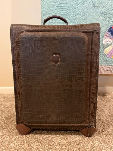 Vtg bric safari medium - vtg, 22"