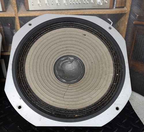 Woofer from pioneer hpm 60 - 1, hpm-60