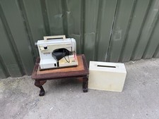 VINTAGE ANTIQUE VIKING HUSQVARNA 705H - SEWING MACHINE WORKIGN ORDER