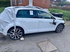 VW GOLF MK7 GTE BREAKING FOR