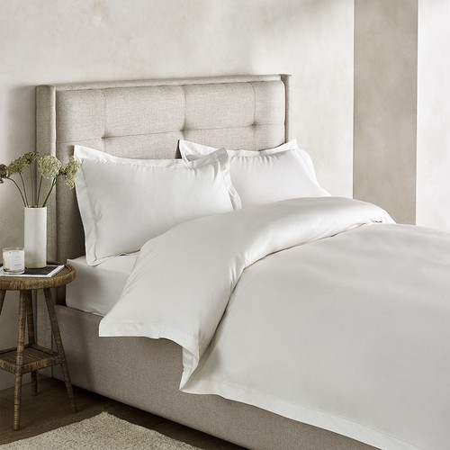 The white company isabella - the,