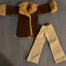 Vintage Pedigree Sindy Doll