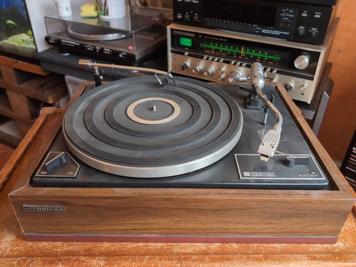 Toshiba 300c turntable - toshiba,