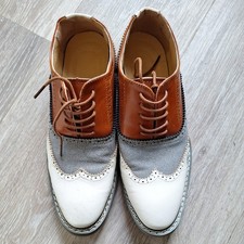 Ladies Brogues Classic Lace Up