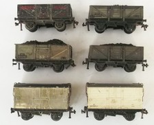 Hornby Dublo OO - lot of 4x Mineral Coal Wagons & 2x Vans - weathered scruffy