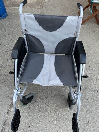 Wheel chair bariatric - chair,