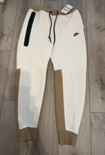 Nike Men's Tech Fleece-New