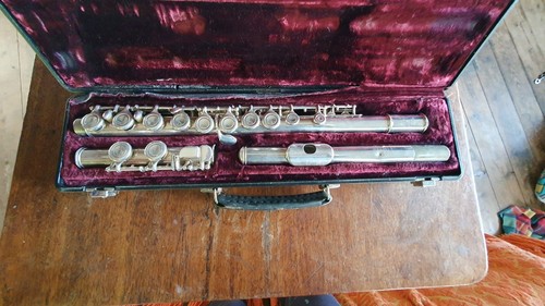 Buffet flute some wear - wear, and