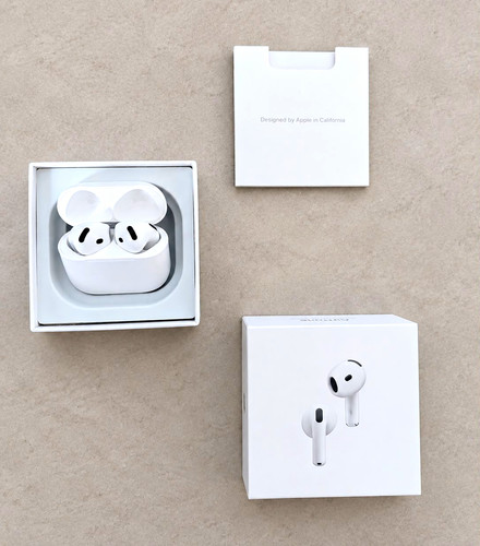 Apple airpods a3057 - (anc),