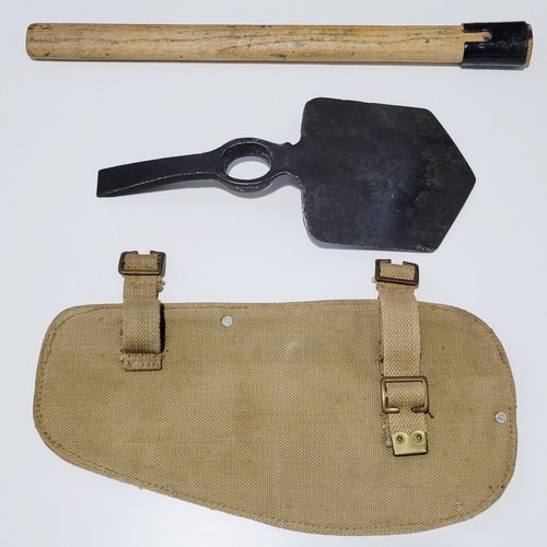 Ww2 entrenching tool in - entrenching,