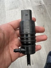 Washer Pump fits BMW 67120154873 67127302588 67127199567 67128362154 67127310147