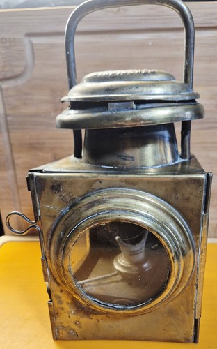 Vintage car carriage - car/carriage, lamp