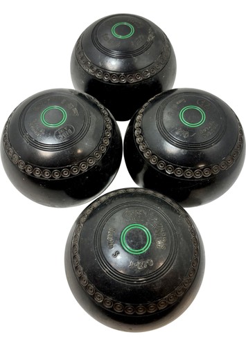 Thomas taylor lawn bowls - taylor, set
