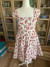 Bernie Dexter Red Cherry Print