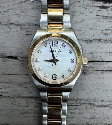 Nwt women bulova diamond - nwt, women's