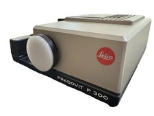 Leica Pradovit P300 projector for sale with case
