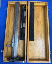 Vernier Height Gauge