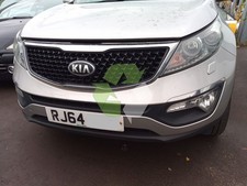 KIA SPORTAGE CRDI 3 SAT NAV ISG MK3 SL FRONT BUMPER SILVER 2014-2015