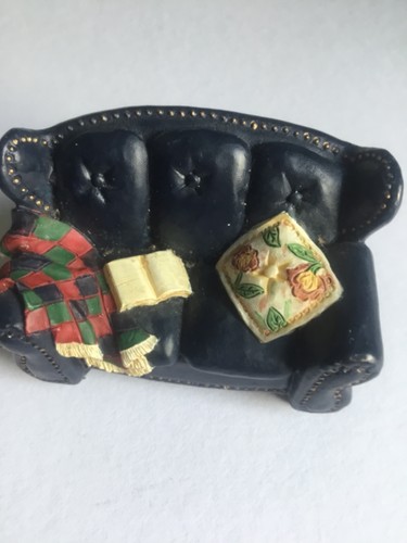 Avon miniature seat doll - miniature, 2