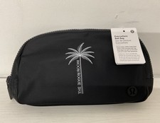 lululemon everywhere belt bag