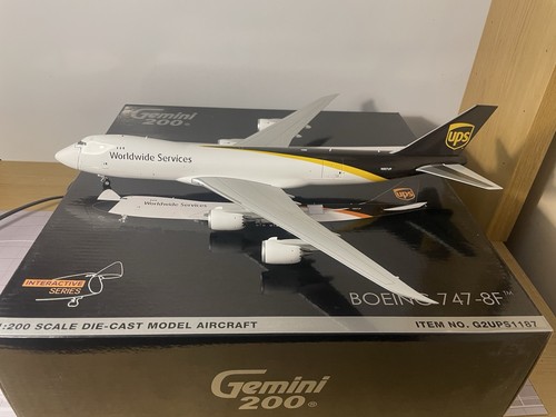 Gemini 200 ups boeing - gemini, ups,