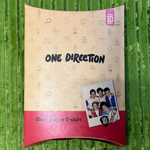 One direction short - one,