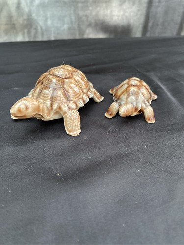 Wade porcelain tortoises - porcelain,