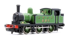MAINLINE 'OO' GAUGE 37-054 LNER GREEN 0-6-0T J72 CLASS '581' LOCOMOTIVE