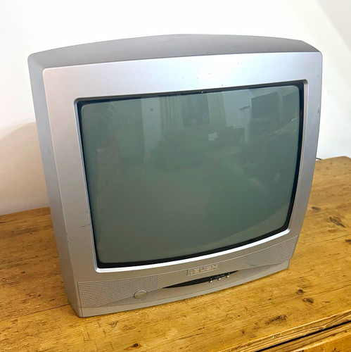 Bush crt gaming - bush, tv