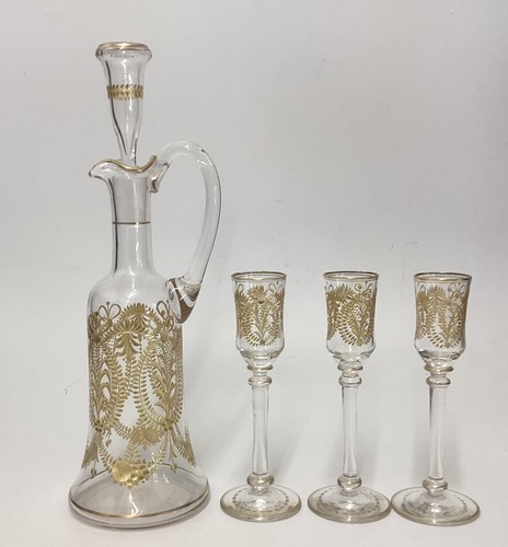 Moser intaglio decanter - intaglio,