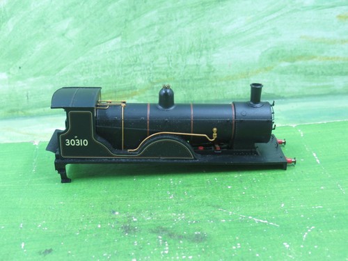 Hornby r2713 class loco - hornby,
