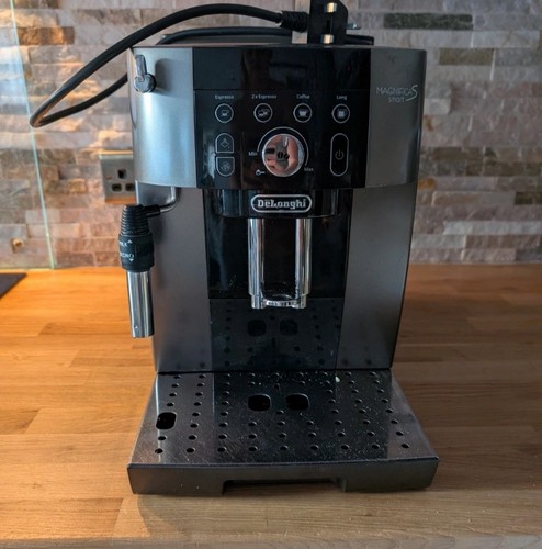 Delonghi magnifica smart - s,