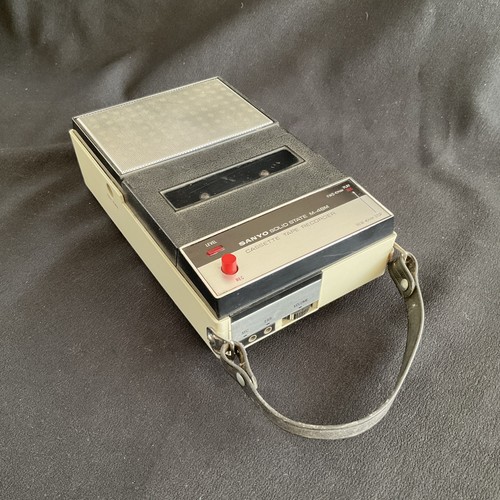 Vintage sanyo solid state - vintage,