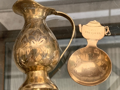 Vintage webaware brass tea - brass,