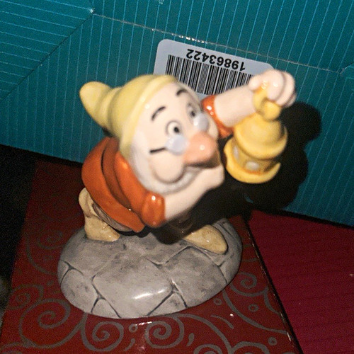 Royal doulton disney snow - doulton,