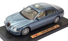 Maisto 1/18 Scale Diecast