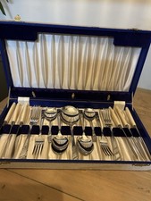 Antique Viner’s Sheffield Silver Rose EP Bone Handle 25 Piece Canteen Cutlery 