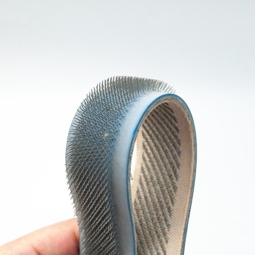 Gripper strip for hooking - gripper,