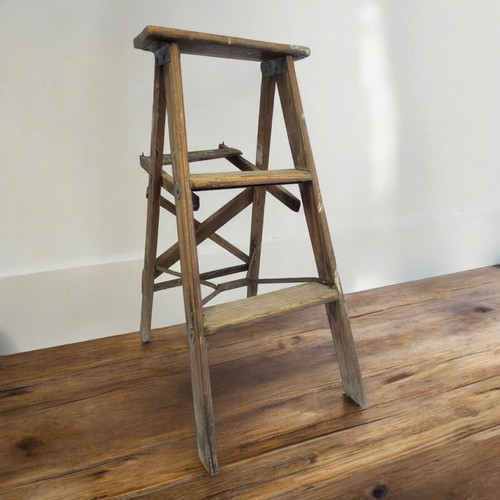 Vintage wooden step ladder - step,
