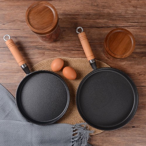 Flat skillet cast - flat, frying