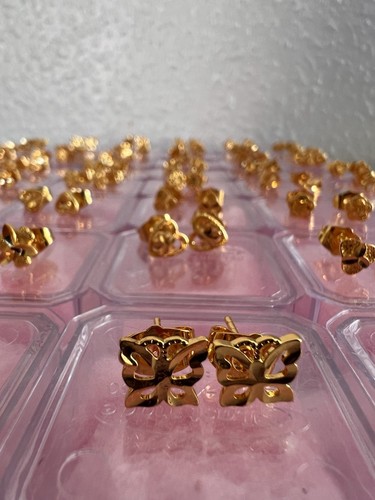 Gold plated stud earrings - gold,
