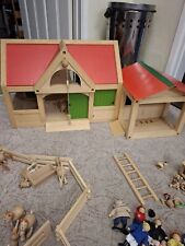 Used Very Few Times Barn Stable Tractor Trailor Varios Abimals And Figures 