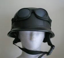Retro leatherette scooter helmet and goggles