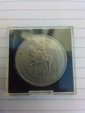 1953 Queen Elizabeth II Coronation Crown Commemorative Five 5 Shilling Coin