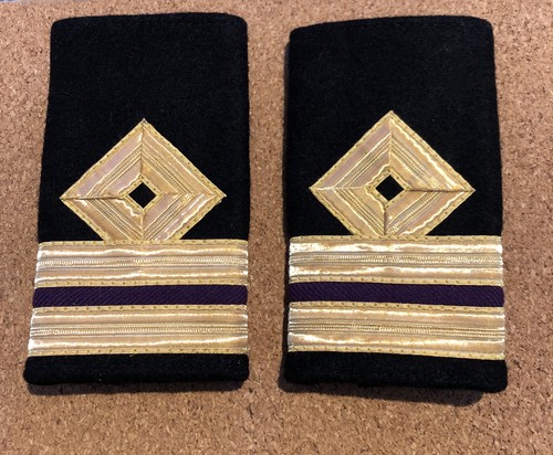 Pair merchant navy third - merchant,