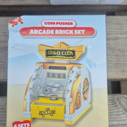 Pms arcade brick set coin - brick,