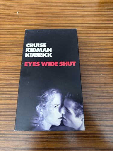 Eyes wide shut - wide,