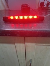 VAUXHALL ASTRA H REAR BOOT LID HIGH LEVEL 3RD BRAKE LIGHT 3 DOOR 13252464 SMV25