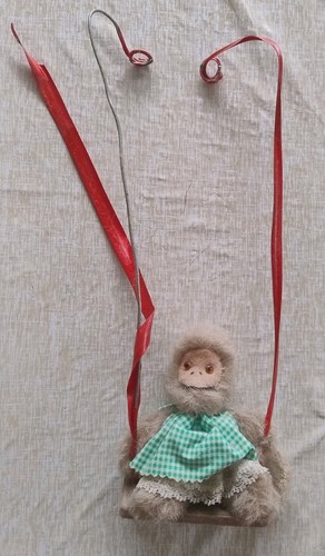 Vintage monkey swing small